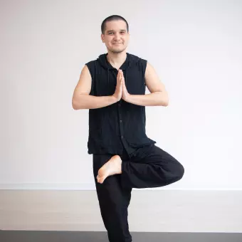 Сулейманов Эльдар